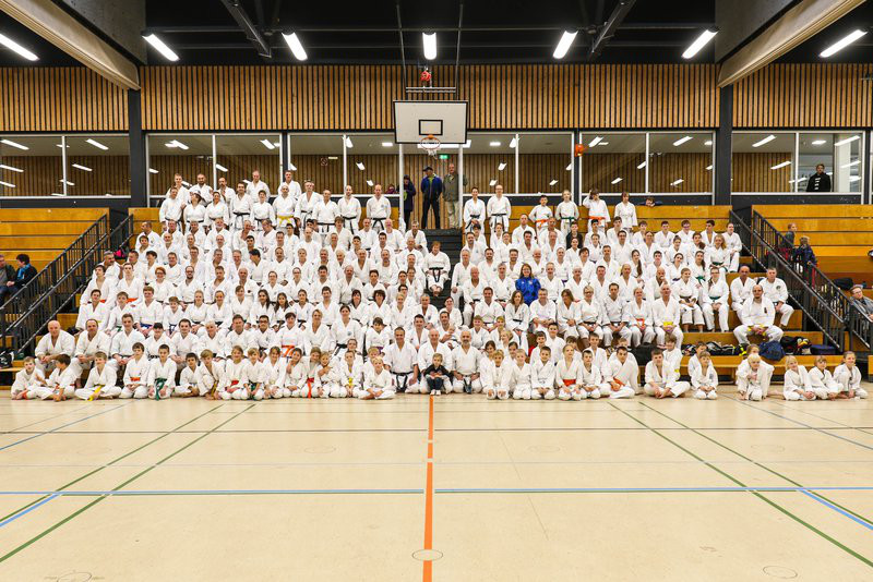 Karate-Spezial-Lehrgang im Shotokan Karate Dojo Bad Salzuflen | Lippe News